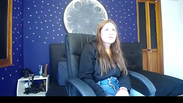 Snapshot of Olivia11_ chatting on 09/13/25, 03:12 Olivia11 online show from 09/13/25, 03:12