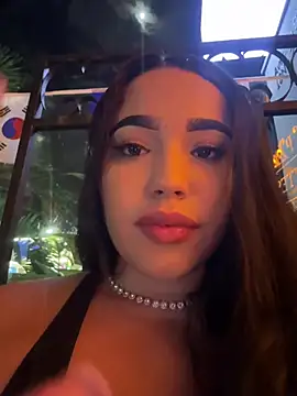 SofiaWildee online show from 06/30/26, 03:39