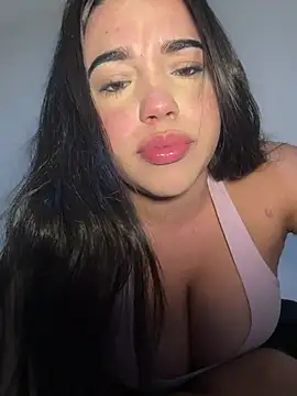 SofiaWildee online show from 02/16/26, 05:39