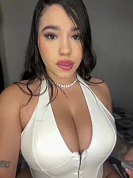 SofiaWildee online show from 03/01/26, 02:00