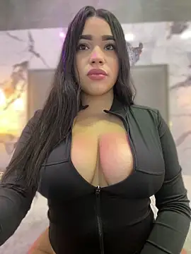 SofiaWildee online show from 12/21/25, 10:43