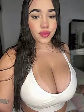 SofiaWildee online show from 05/09/26, 02:48