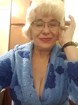 52MiaLove02 online show from 10/17/25, 04:53