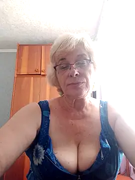 Snapshot of 52MiaLove02 chatting on 07/07/26, 01:25 52MiaLove02 online show from 07/07/26, 01:25