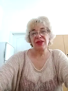Snapshot of 52MiaLove02 chatting on 07/02/26, 04:40 52MiaLove02 online show from 07/02/26, 04:40