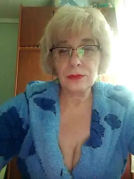 52MiaLove02 online show from 10/26/25, 08:59