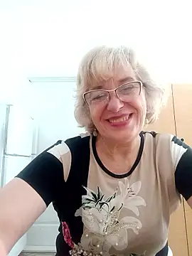 Snapshot of 52MiaLove02 chatting on 05/08/26, 05:00 52MiaLove02 online show from 05/08/26, 05:00