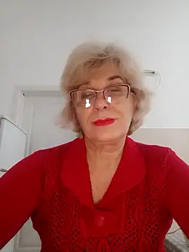 52MiaLove02 online show from 11/18/25, 05:44