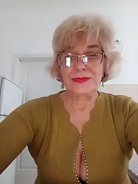 52MiaLove02 online show from 11/05/25, 05:43