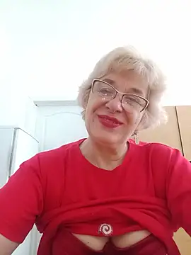 Snapshot of 52MiaLove02 chatting on 05/29/26, 05:02 52MiaLove02 online show from 05/29/26, 05:02