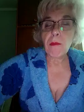 52MiaLove02 online show from 10/12/25, 05:42