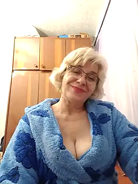 52MiaLove02 online show from 11/21/25, 05:45