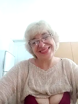 Snapshot of 52MiaLove02 chatting on 07/01/26, 04:57 52MiaLove02 online show from 07/01/26, 04:57