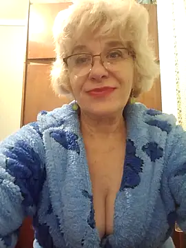 52MiaLove02 online show from 10/24/25, 05:23