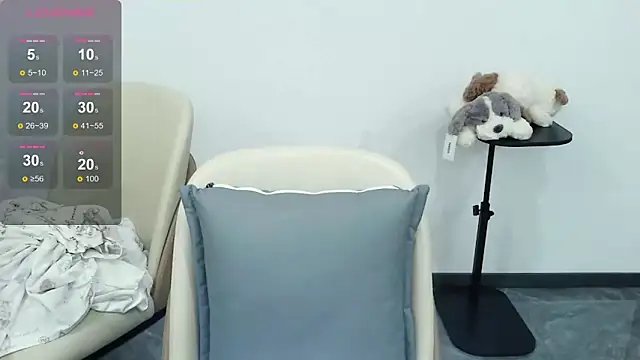 -caicai online show from 12/19/25, 08:38