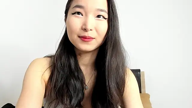 Soyun Mia online show from 01/14/26, 02:09