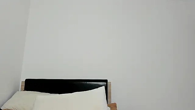 Soyun Mia online show from 06/16/26, 02:50