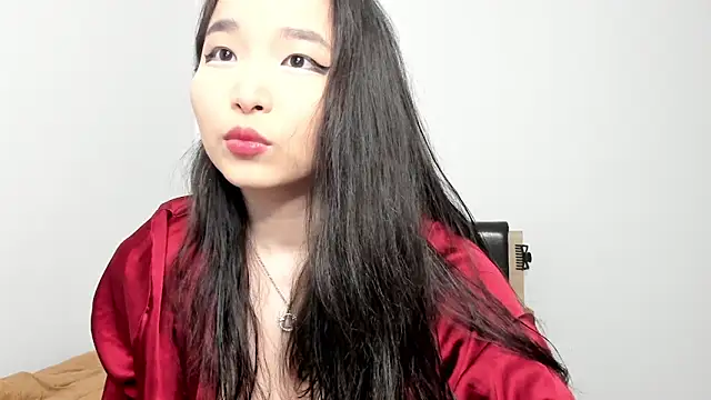 Soyun Mia online show from 04/20/26, 01:35