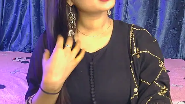 Snapshot of priya-kumari22 chatting on 02/19/26, 07:22 priya-kumari22 online show from 02/19/26, 07:22