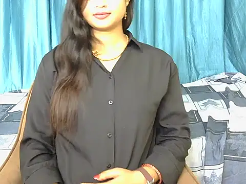 priya-kumari22 online show from 10/17/25, 05:00
