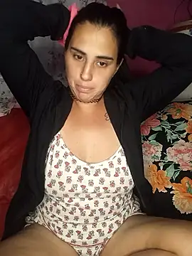 Snapshot of kariciasecreta chatting on 01/09/26, 03:13 kariciasecreta online show from 01/09/26, 03:13