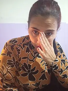 kariciasecreta online show from 05/24/26, 12:10