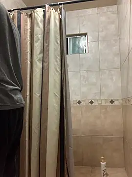 pitudo1313wuero online show from 02/09/26, 04:54