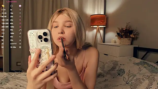 ErinBissonnette online show from 10/26/25, 07:25