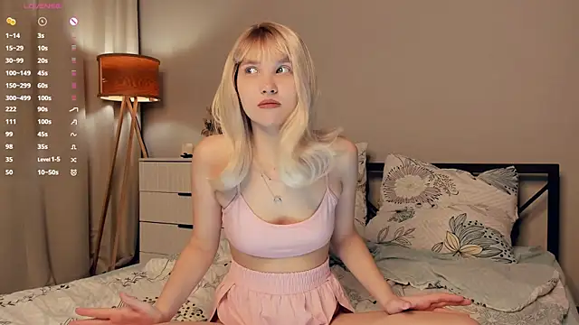 ErinBissonnette online show from 11/07/25, 08:24