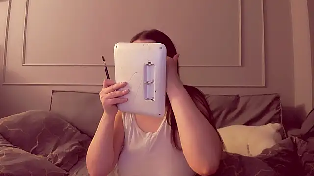 Snapshot of Isabellaprincess chatting on 11/10/25, 09:53 Isabellaprincess online show from 11/10/25, 09:53