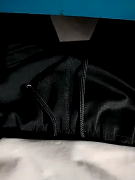 Thanhk77777 online show from 10/30/25, 10:13