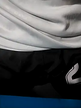 Thanhk77777 online show from 10/03/25, 10:28