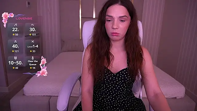 MirielleNymph online show from 11/10/25, 01:49