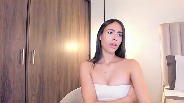 Snapshot of imsaraah chatting on 04/08/26, 08:54 imsaraah online show from 04/08/26, 08:54