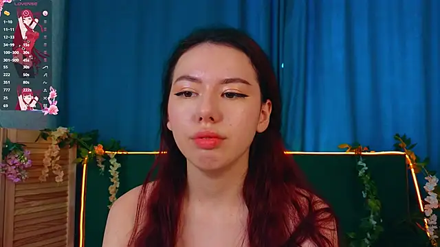 JenniferGlover online show from 11/14/25, 08:29