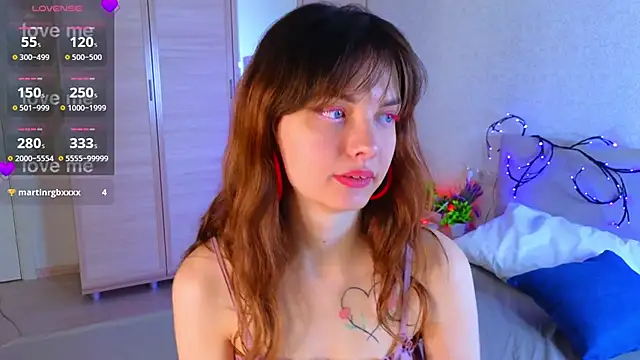 LisaDrake online show from 11/21/25, 07:35