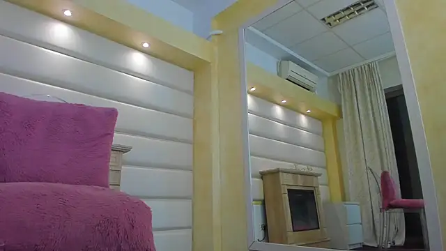 Jelly Bee online show from 11/10/25, 08:25