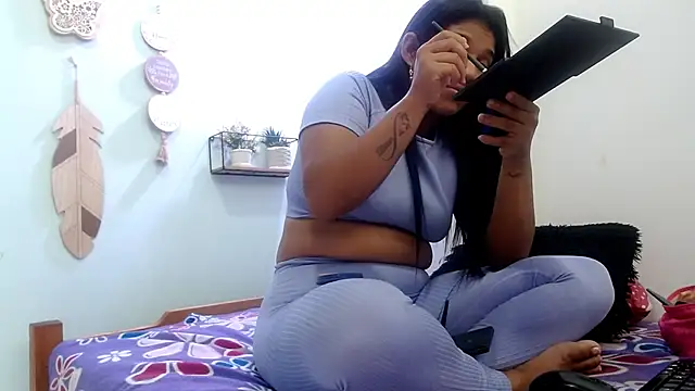 Snapshot of ashlyanaldeep18 chatting on 01/11/26, 02:18 ashlyanaldeep18 online show from 01/11/26, 02:18