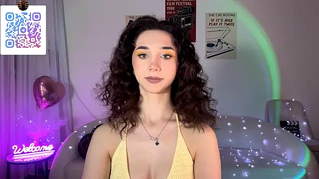 LinaMour online show from 05/10/26, 10:33