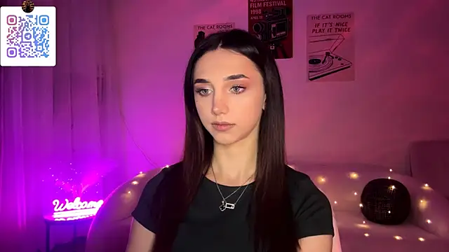 LinaMour online show from 03/22/26, 10:22