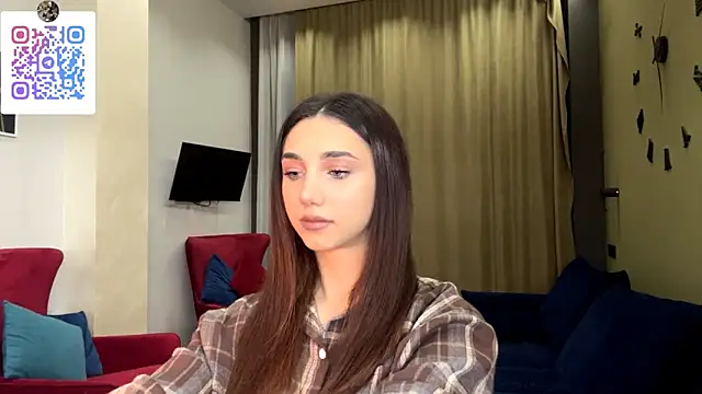 LinaMour online show from 02/01/26, 10:30