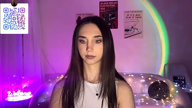 LinaMour online show from 04/13/26, 10:14