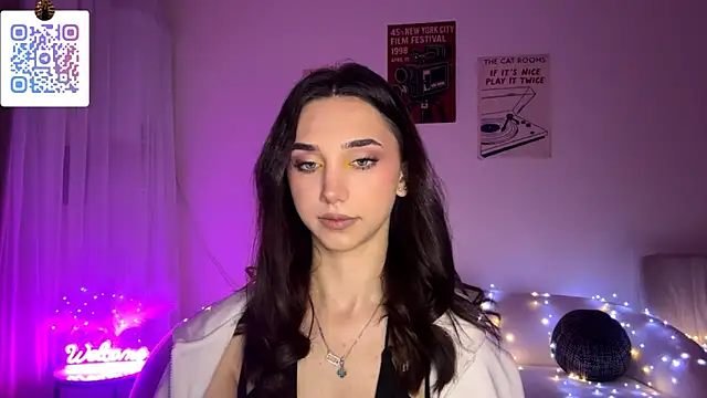 LinaMour online show from 04/05/26, 10:16