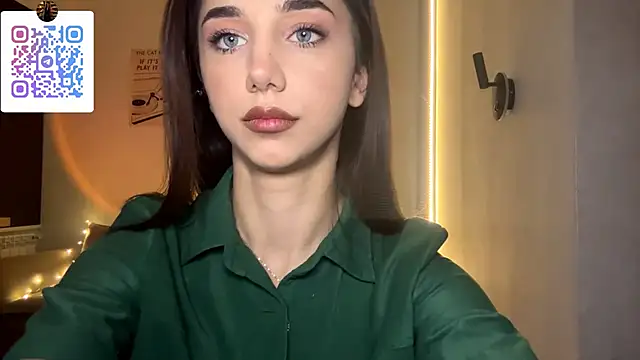 LinaMour online show from 02/23/26, 10:32