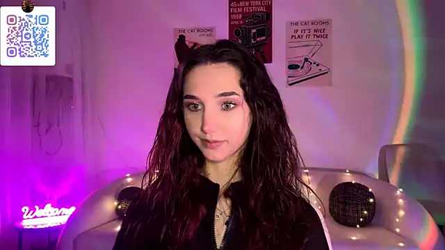 LinaMour online show from 03/19/26, 10:21