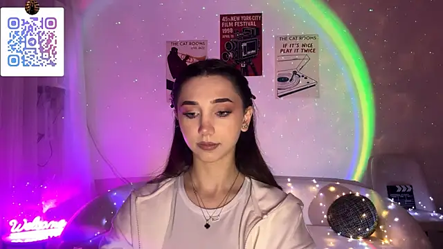 LinaMour online show from 04/10/26, 10:28