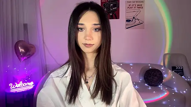LinaMour online show from 05/22/26, 10:19