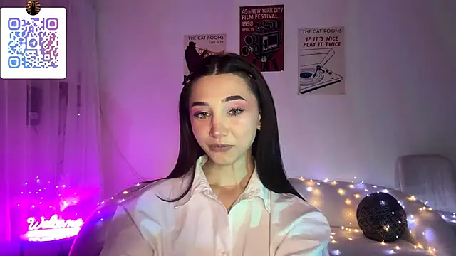 LinaMour online show from 04/02/26, 10:38