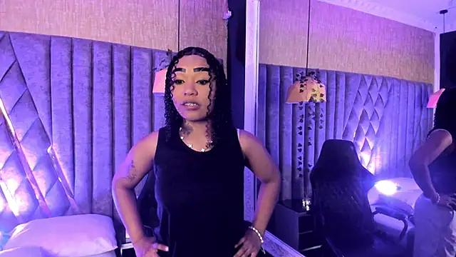 SkylerBloomm online show from 03/23/26, 03:17