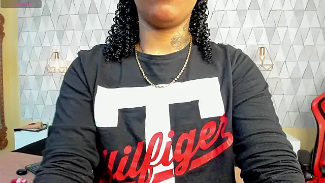 SkylerBloomm online show from 11/21/25, 03:16